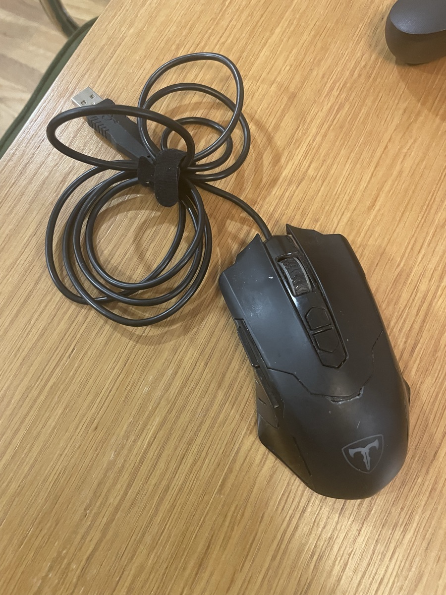 USB gaming mouse
