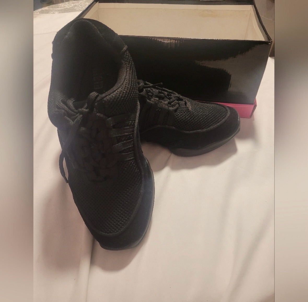 Zumba/jazz sneakers