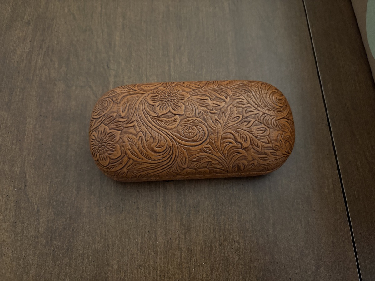 Glasses case