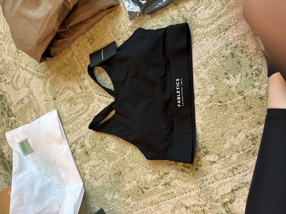 Black fabletics sports bra