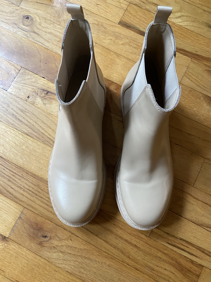 Marc Fisher size Woman 8M