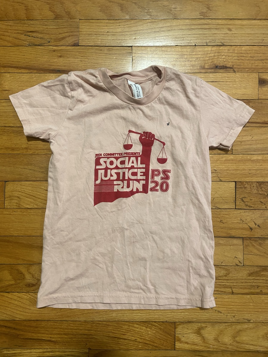 Kids pink top size S (6-8)