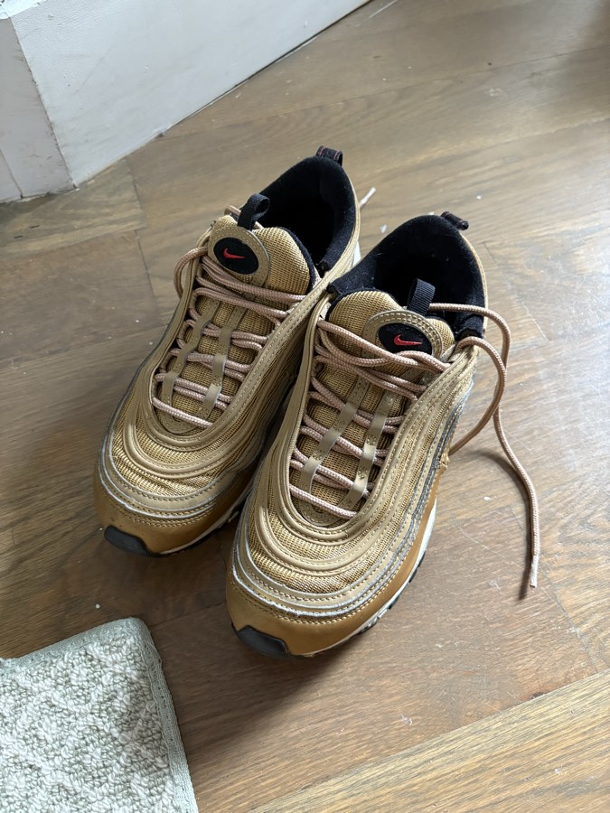 Nike Sneakers
