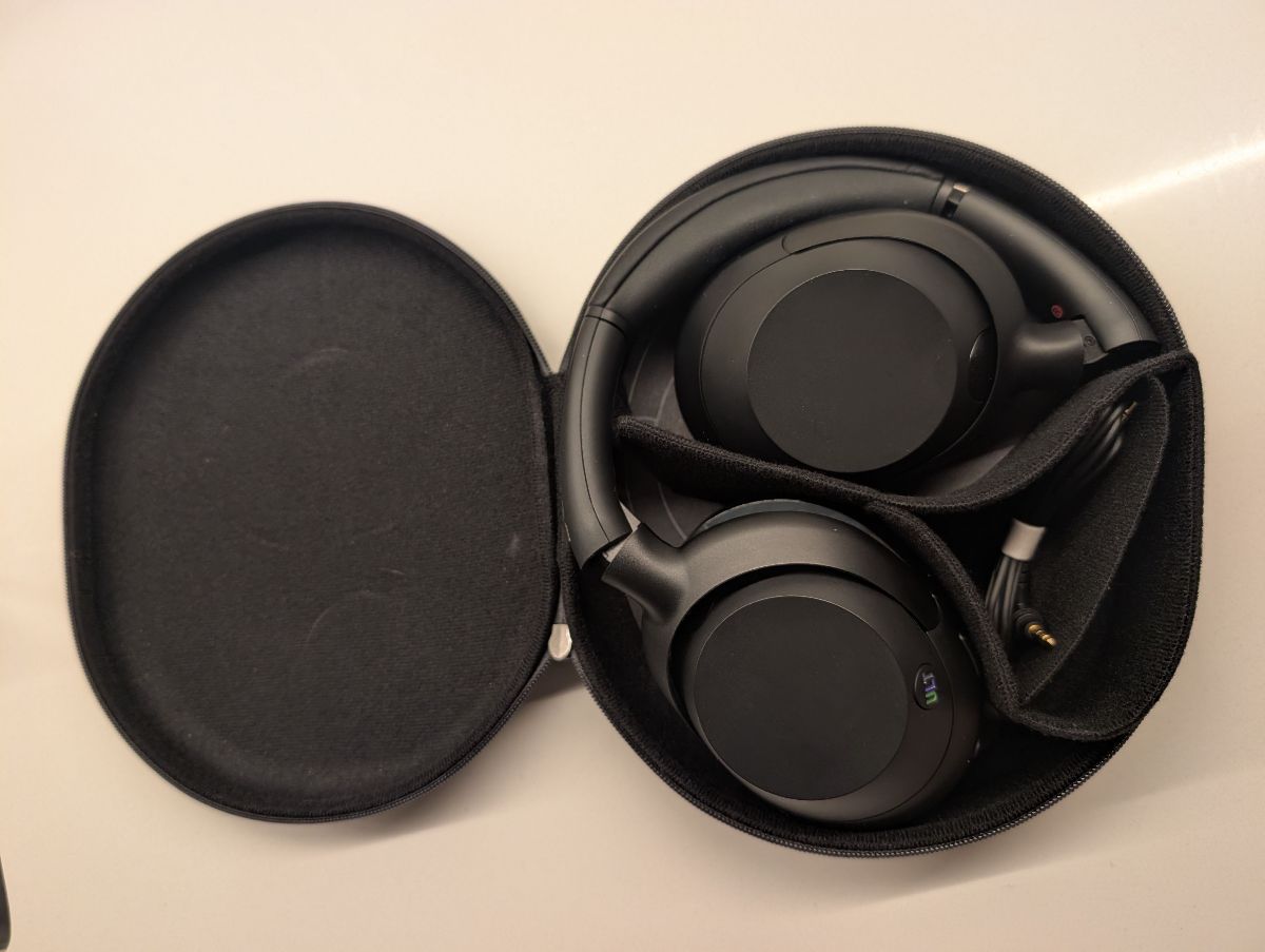 Sony - ULT WEAR Wireless Noise Canceling Headphones - Black, with case