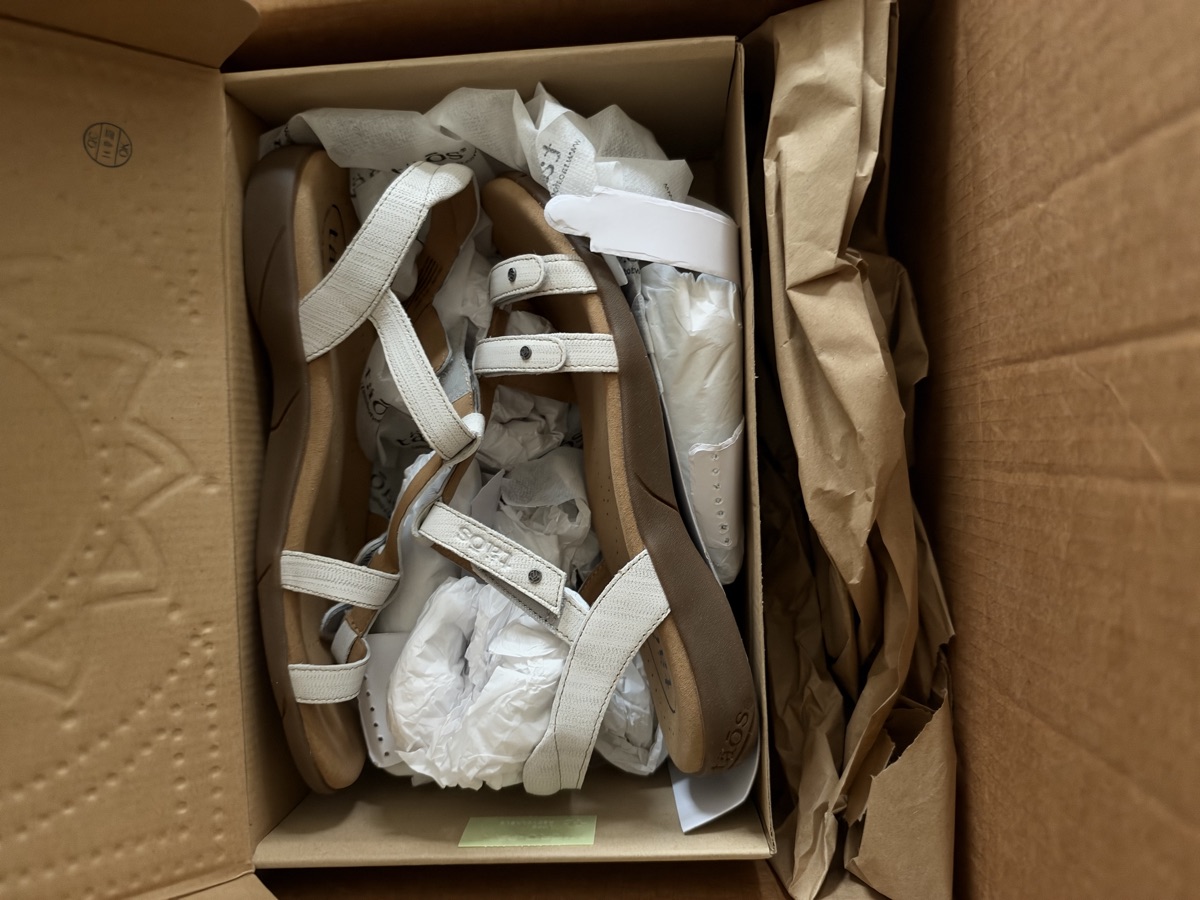 Size 9 - Taos Sandals