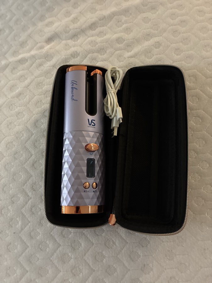 Cordless hair curler