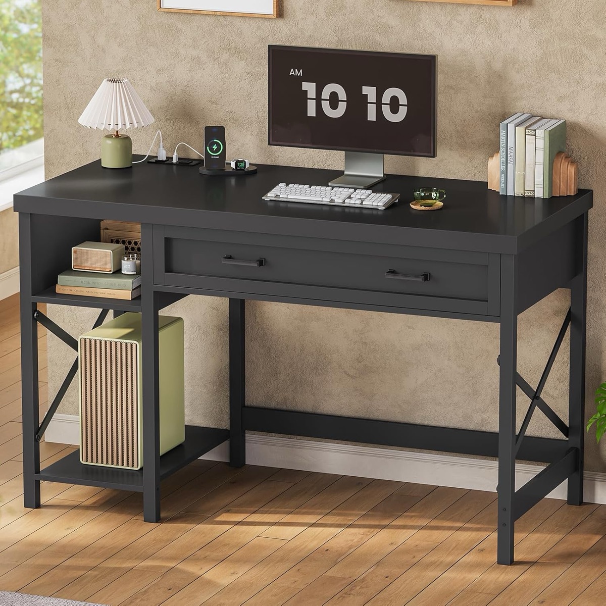 Desk (not put together) 