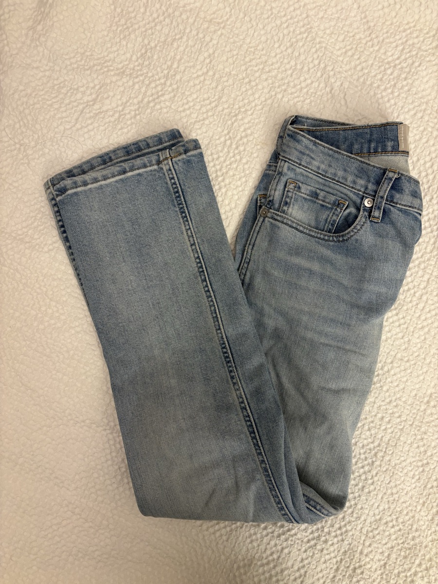 Lightwash jeans - 24