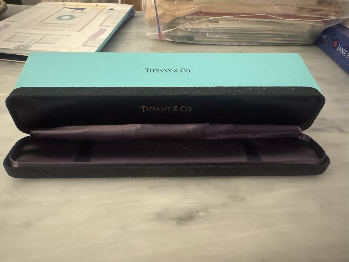 Tiffany’s bracelet holder and box