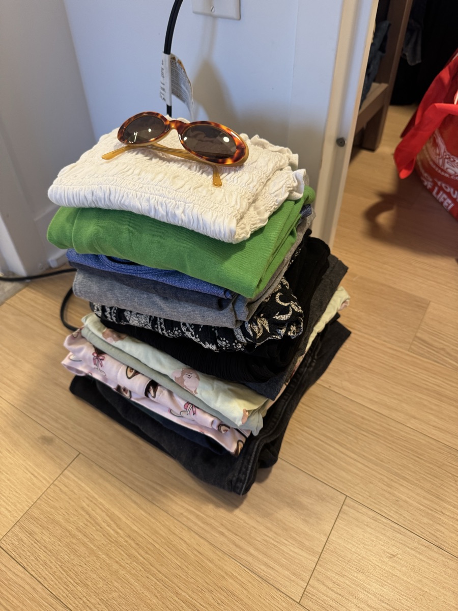 misc women’s clothes size s-m