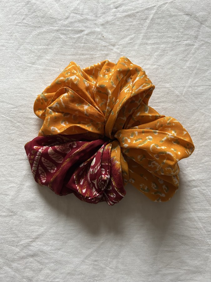 Unique Boutique Scrunchie 