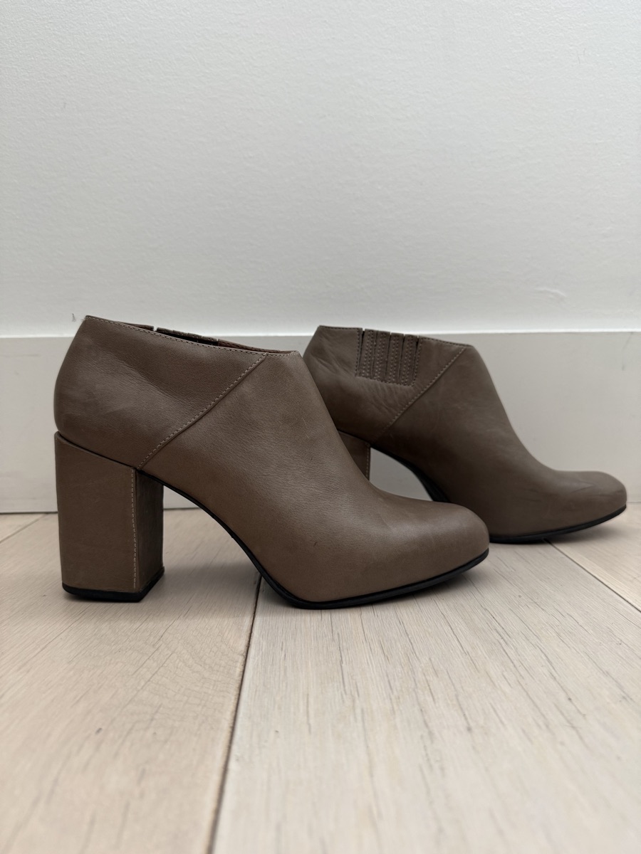 Rachel Comey ankle boots - size 6