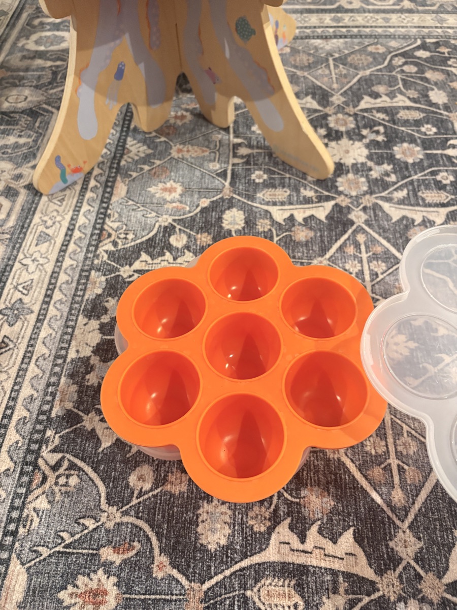Free baby food containers 