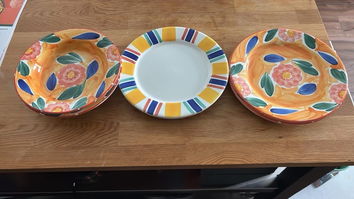Plates and bowls