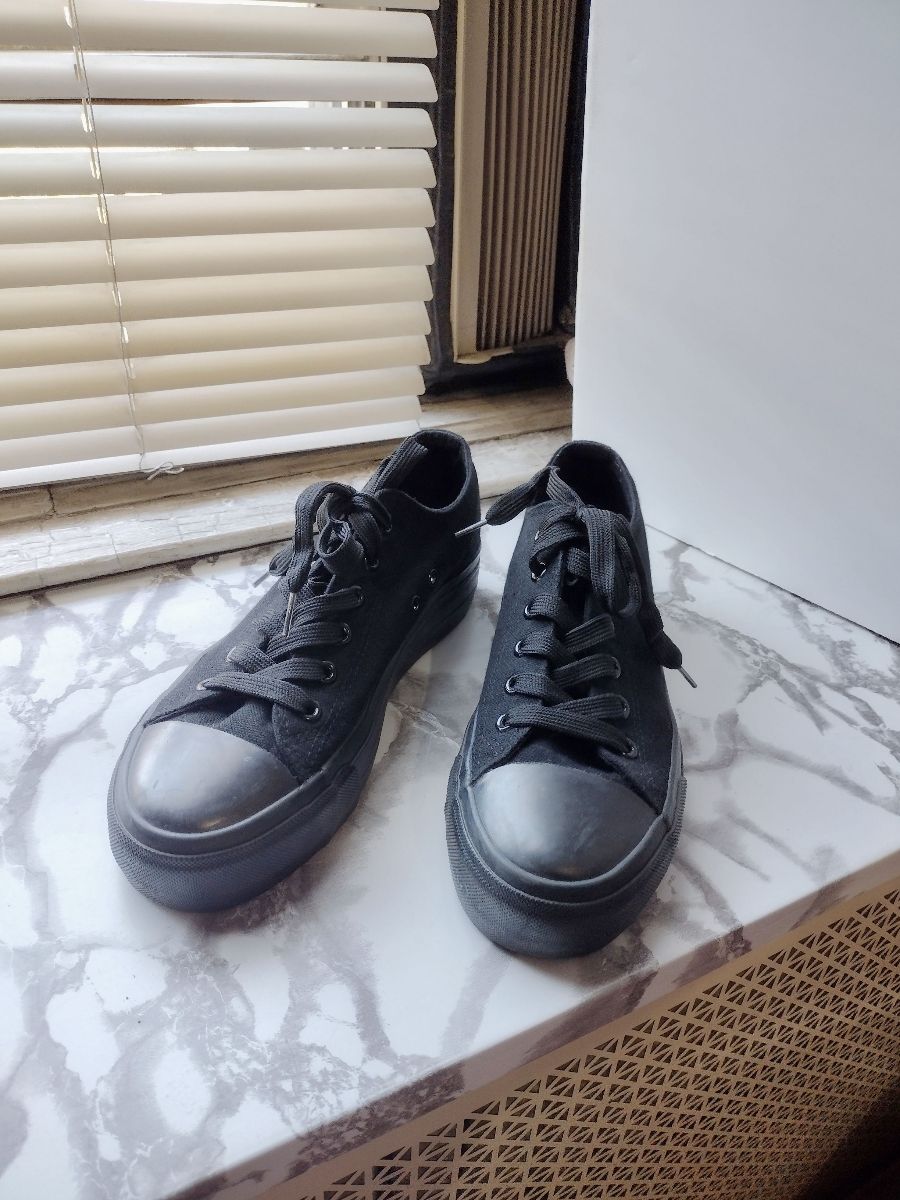 Black Platform Canvas Sneakers
