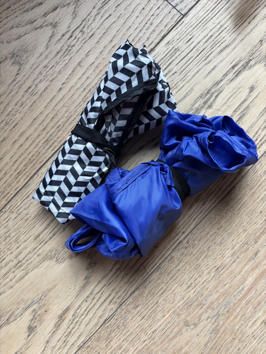 2 new reusable bags