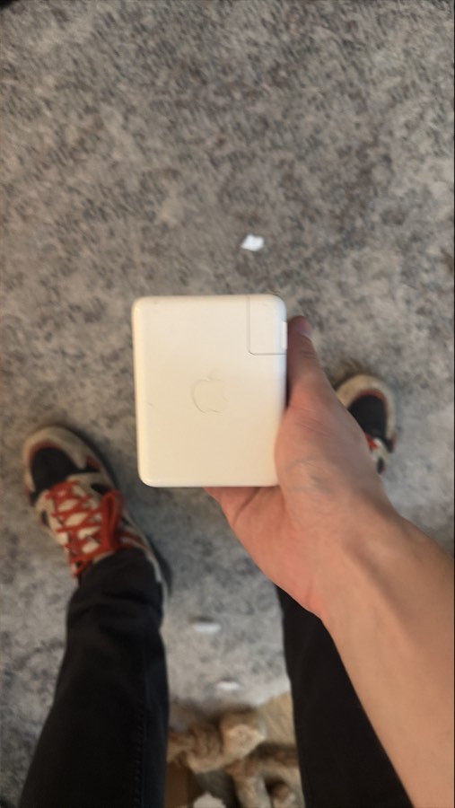 140W Apple charging brick