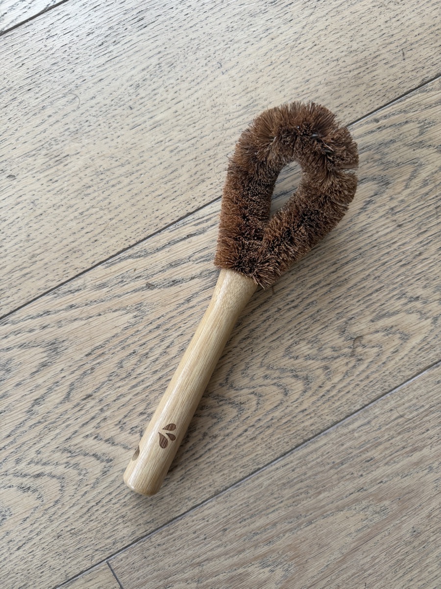 New scrub brush 
