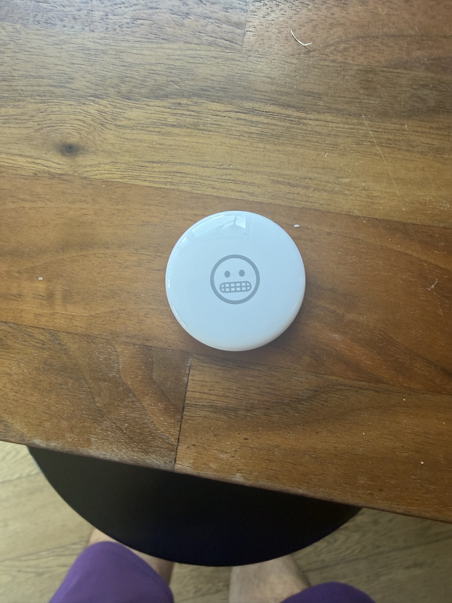 Air tag