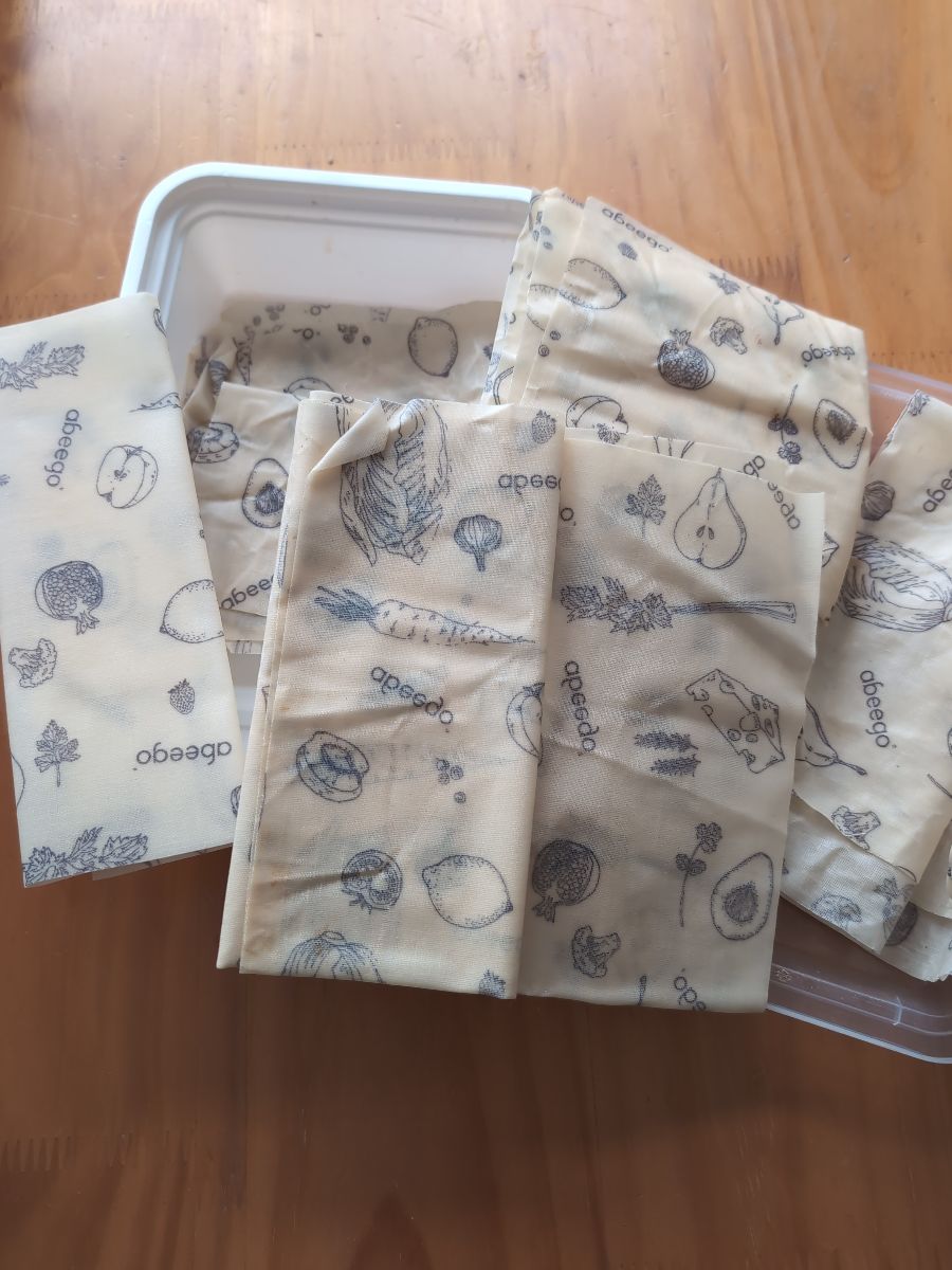 Beeswax wraps (assorted sizes)
