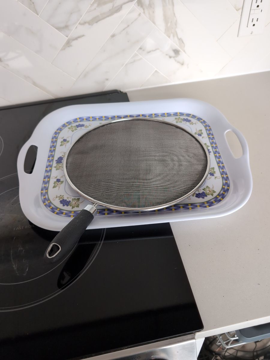 Oil splash guard